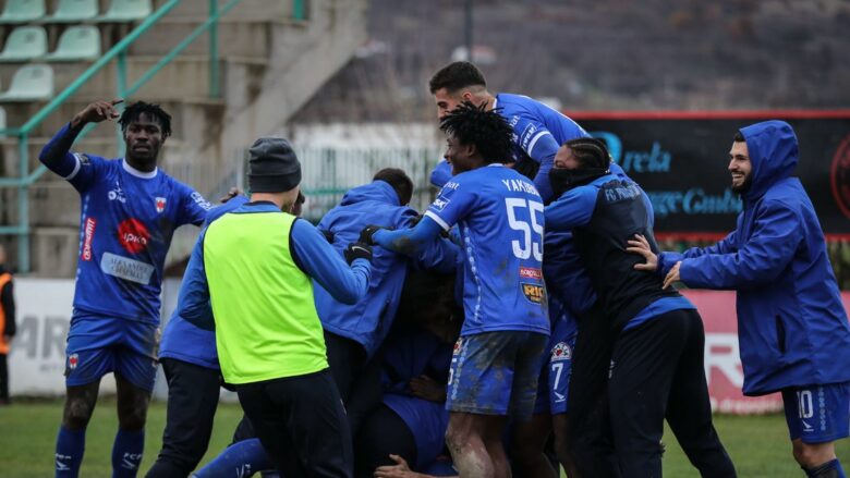 Prishtina merr tri pikë të mëdha në Klinë me një gol të Leonat Vitijës në kohën shtesë