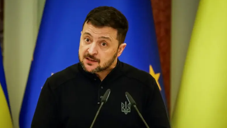 Zelensky thotë se Ukraina “ka nevojë për armë dhe ftesën e NATO-s” përpara bisedimeve me Rusinë