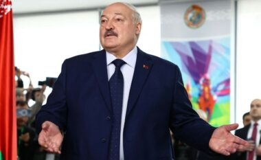 Hapen qendrat e votimit në Bjellorusi –Lukashenko synon të zgjasë sundimin presidencial 30-vjeçar