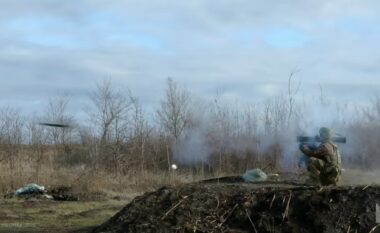 Pamjet nga droni shfaqin pasojat e betejave të ashpra mes ukrainasve dhe rusëve në rajonin e Donetskut