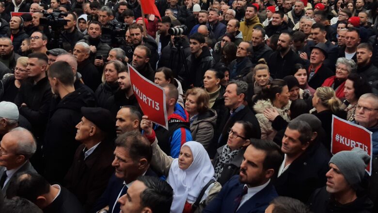 Kurti para qytetarëve në Viti: Shtetit të Kosovës ia kemi vendosur sovranitetin