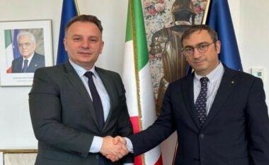 Ambasadori italian në NATO: Të përkushtuar për të ruajtur paqen dhe sigurinë në Kosovë