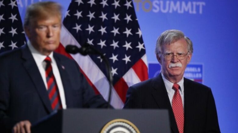 Bolton: Me Trumpin mund të ndodh shkëmbimi i territoreve mes Kosovës dhe Serbisë