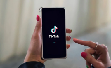 TikTok mori një buton mospëlqimi