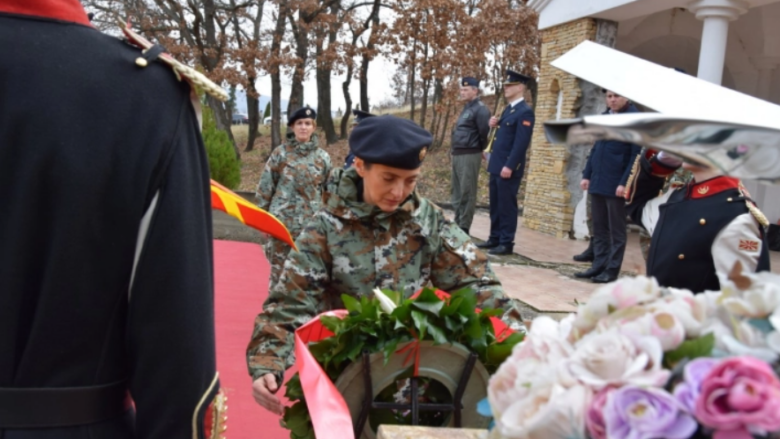 Shtatëmbëdhjetë vjet nga aksidenti i helikopterit në Bllacë të Katllanovës