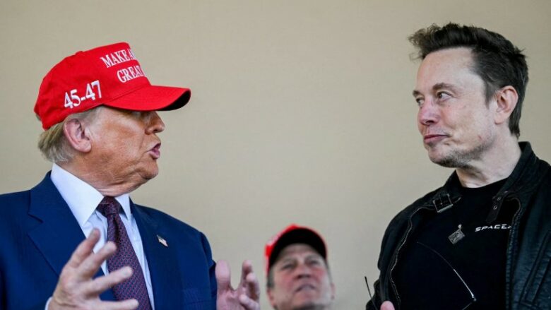 Musk 'përplaset' me Trumpin rreth veturave elektrike