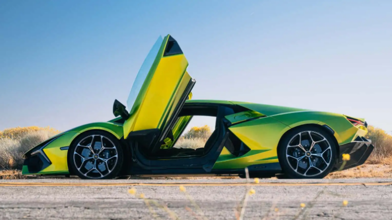 Lamborghini me shitje rekord në 2024