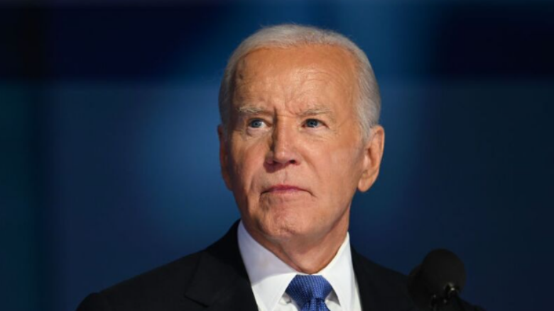 Në lëvizjen e tij të fundit si president, Biden fal ata që thotë se 