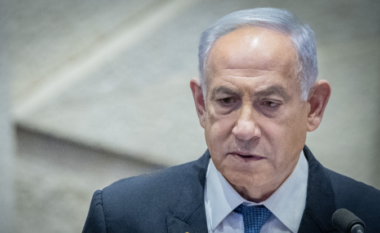 Paralajmëron Netanyahu: Izraeli nuk do ta çojë përpara marrëveshjen e armëpushimit pa listën e pengjeve