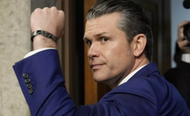 Senati konfirmon Pete Hegseth si Sekretarin e ri të Mbrojtjes, pavarësisht akuzave për sulme seksuale