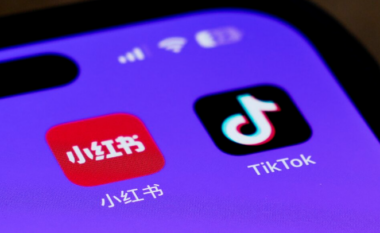 Ndalimi i TikTok po afrohet, por amerikanët kanë një alternativë të re – mijëra përdorues ‘migrojnë’ në një tjetër aplikacion kinez