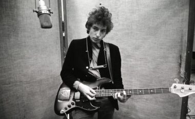 Dhjetë rastet kur Bob Dylan ishte figura më bezdisëse në skenën e rokut