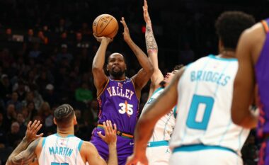 Booker dhe Durant shkëlqejnë, Phoenix vazhdon me fitore