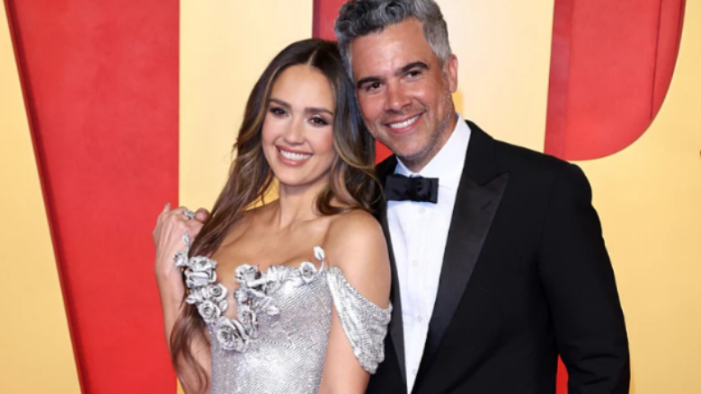 Jessica Alba po divorcohet nga bashkëshorti i saj Cash Warren pas 17 vjetësh martesë