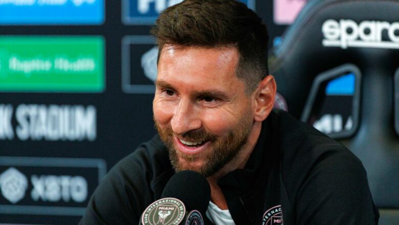 Messi zbulon dy personat që ndikuan në karrierën e tij te Barcelona