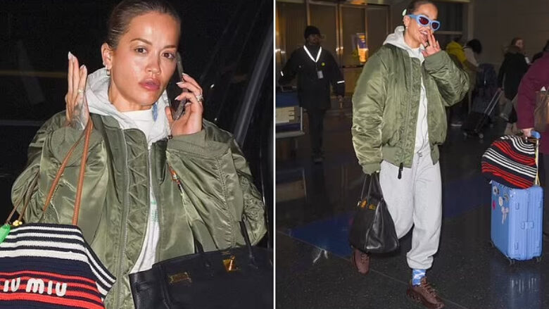 Rita Ora shihet duke u larguar nga New Yorku në Aeroportin “John F. Kennedy”, pas paraqitjes spektakolare në ‘Times Square’