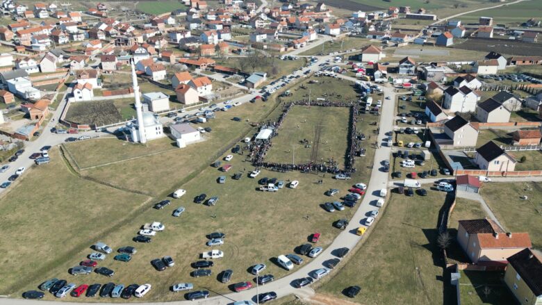 Organizohet gara me kuaj të fuqishëm në ditën e Pavarësisë së Kosovës në Ferizaj