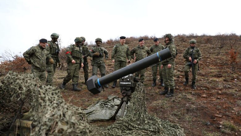 Ushtarët përfundojnë ushtrimin fushor “Ujku Bravo”