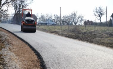 Nis asfaltimi i rrugës Balincë – Akrashticë në Vushtrri