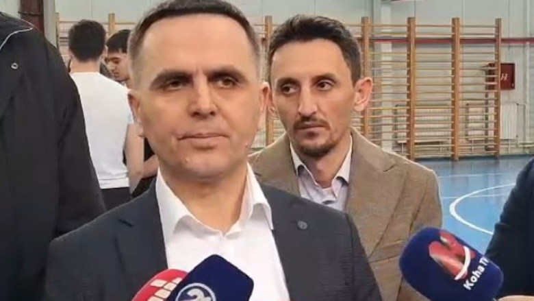 Kasami: Duhet të reflektojmë kohën e re të Maqedonisë, jemi të gatshëm të bisedojmë për stemën, himnin dhe 20%