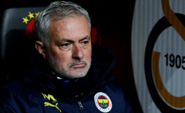 Mourinho ngre padi ndaj Galatasarayt – kërkon dëmshpërblim prej mijëra eurosh