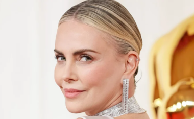 Charlize Theron kujtoi një aksident të rëndë në xhirimet e një filmi: Isha një hap larg paralizës së përhershme