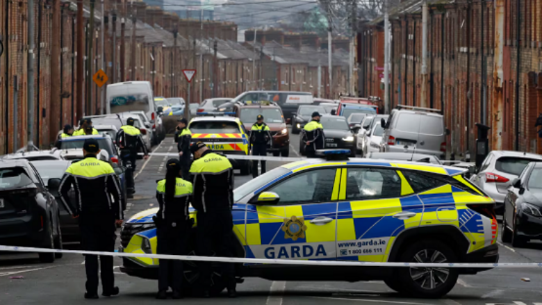 Katër persona të plagosur pas një ‘sulmi masiv me thikë’ në Dublin të Irlandës