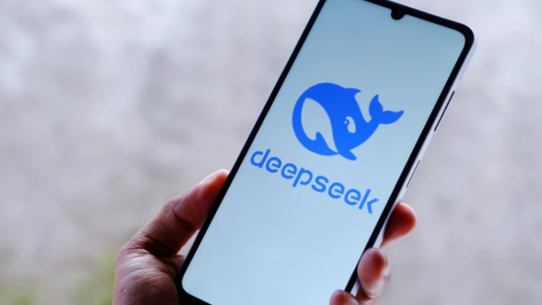 Drejtori ekzekutiv i ARM, Has: Aplikacioni DeepSeek do të ndalohet në SHBA