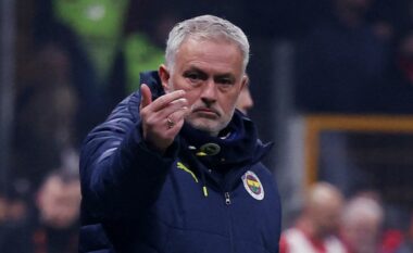 Jose Mourinho dënohet për racizmin e përdorur ndaj Galatasarayt 