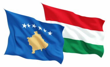 Presidenti i Hungarisë uron presidenten Osmani për 17-vjetorin e Pavarësisë së Kosovës