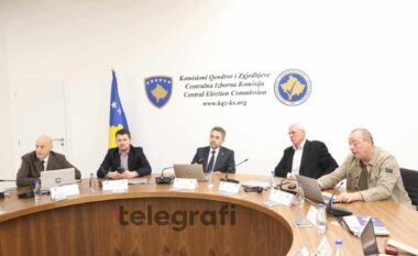 KQZ vazhdon procesin e vlerësimit të pakove me fletëvotime nga votimi jashtë Kosovës