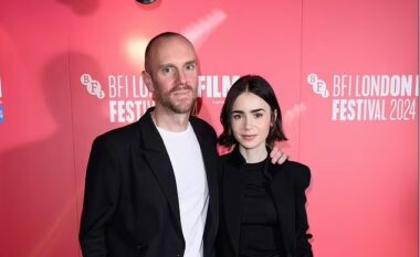 Charlie McDowell reagon ndaj kritikave për përdorimin e një surrogateje, për lindjen e fëmijës së tij me Lily Collins