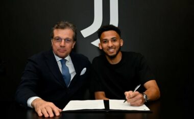 Zyrtare: Juventusi nënshkruan me mbrojtësin anglez Lloyd Kelly nga Newcastle