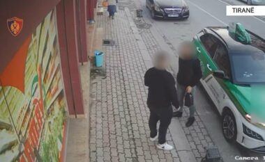 Mashtruan biznesmenin në Tiranë, arrestohet 26-vjeçari dhe shpallet në kërkim një 32-vjeçar