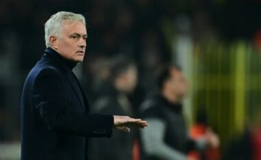 Mourinho ‘shpërfill’ Guardiolën dhe Fergusonin kur emëron trajnerin më të madh të Ligës Premier