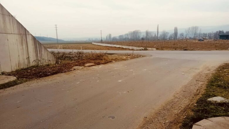 Pas reagimit publik të kryetarit Muharremaj, hapësirat publike në Suharekë pastrohen nga mbeturinat