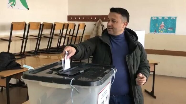 Berisha i PLE “kushtëzon” votën për qeverinë e re