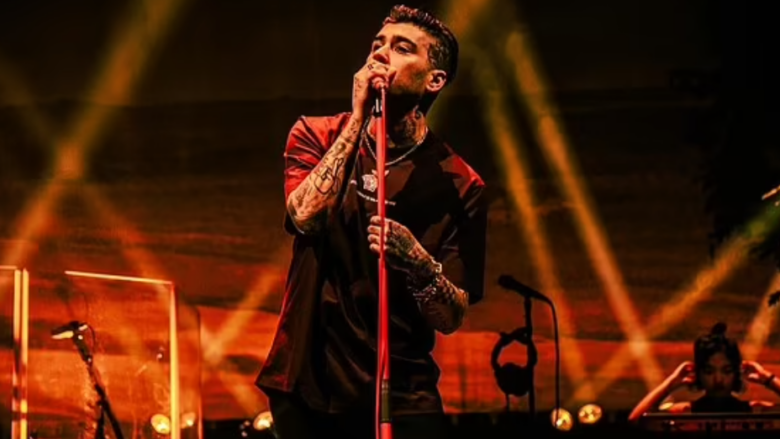 Zayn Malik përfundon turneun e tij të parë solo dhe falënderon fansat për mbështetjen