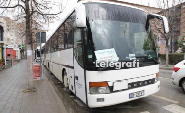 ​Vazhdon greva e kompanive të linjës së autobusëve Podujevë-Prishtinë