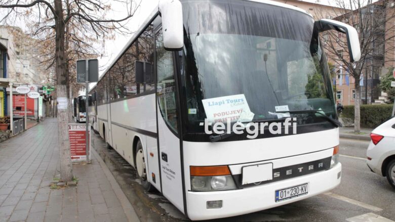 ​Vazhdon greva e kompanive të linjës së autobusëve Podujevë-Prishtinë