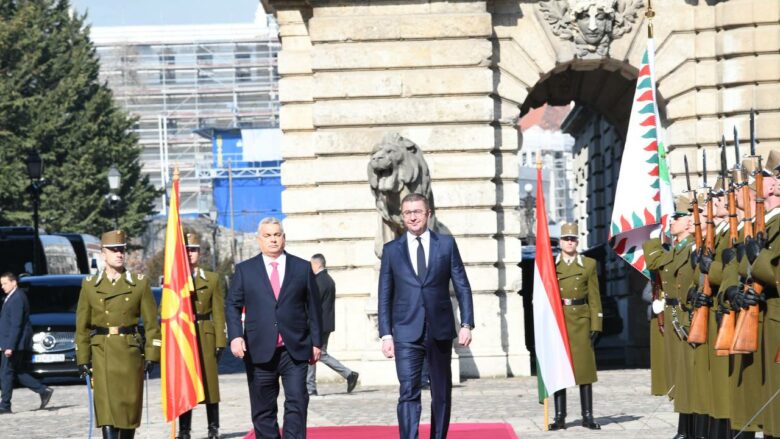 Mickoski takon Orban, u mbajt seanca e qeverive të Maqedonisë dhe Hungarisë