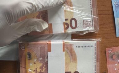 Mbi 20 mijë euro të falsifikuara gjenden në një dërgesë në Qendrën Postare Tranzitore