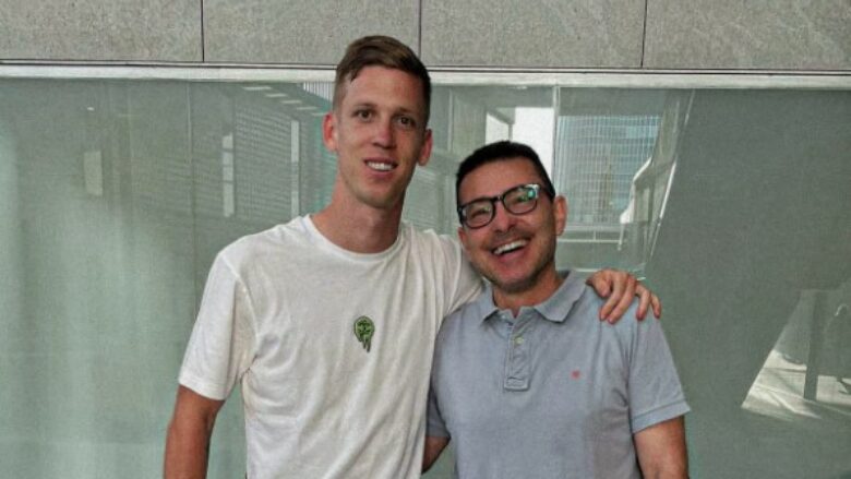 Dani Olmo me një mesazh prekës pas ndarjes nga jeta të doktorit të Barcelonës