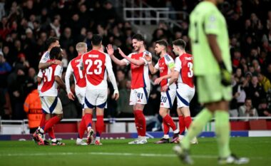 Arsenali barazon në Londër me PSV Eindhoven, por kalon në çerekfinale të Ligës së Kampionëve