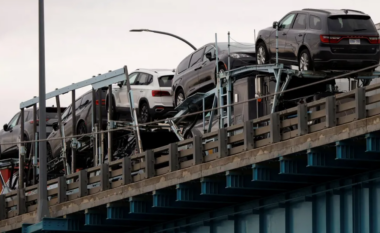 Makinat e vogla elektrike thuhej se ishin e ardhmja – por SUV-të tani “po sundojnë rrugët”?