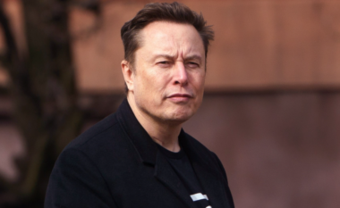 Elon Musk mirëpret fëmijën e 14-të