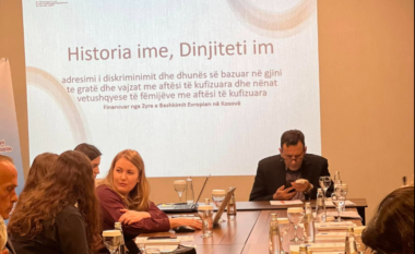 “Historia ime, dinjiteti im” – Organizata ‘Inkluzioni’ mban punëtorinë për të mbështetur nënat vetushqyese të fëmijëve me aftësi të kufizuara