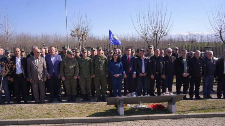 Epopeja e UÇK-së, homazhe në Landovicë dhe Prizren në nderim të dëshmorëve të UÇK-së