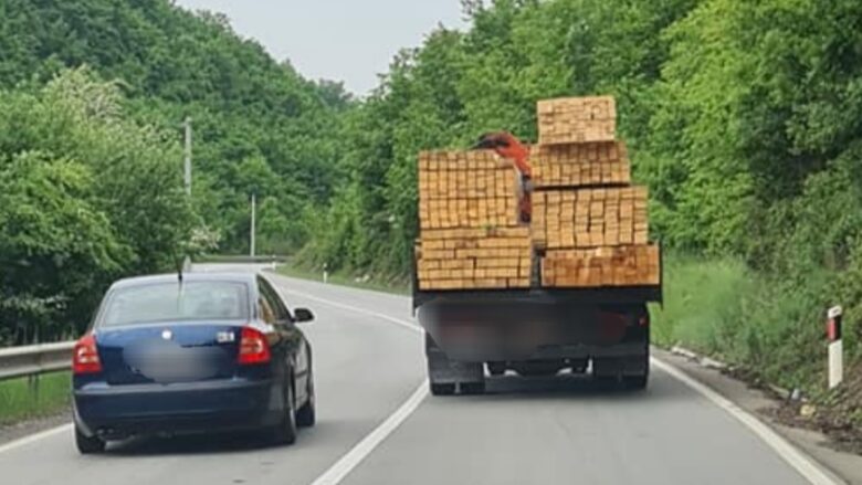 Zbatohet Plani operativ i Policisë në Ferizaj “Tejkalimi në vijë të plotë dhe tejkalimet e pasigurta”