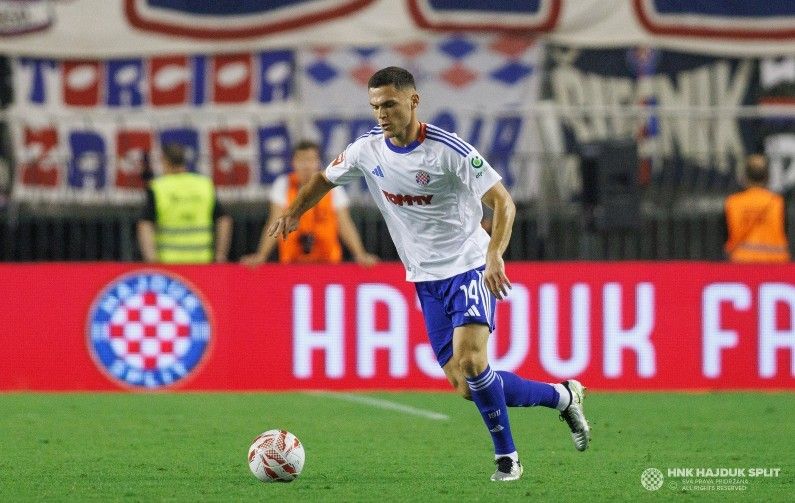 Ron Raçi plays 90 minutes in Hajduk Split's win - receives praise for ...